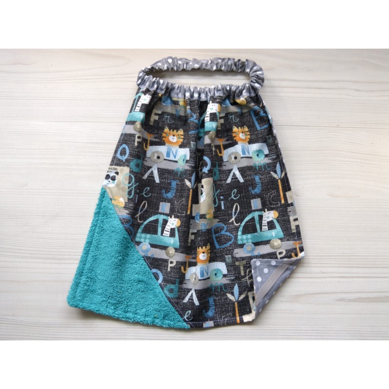Serviette élastique éponge - Les autos. Imperméable en tissu enduit Serviette élastique éponge - Les autos. Imperméable en tissu enduit