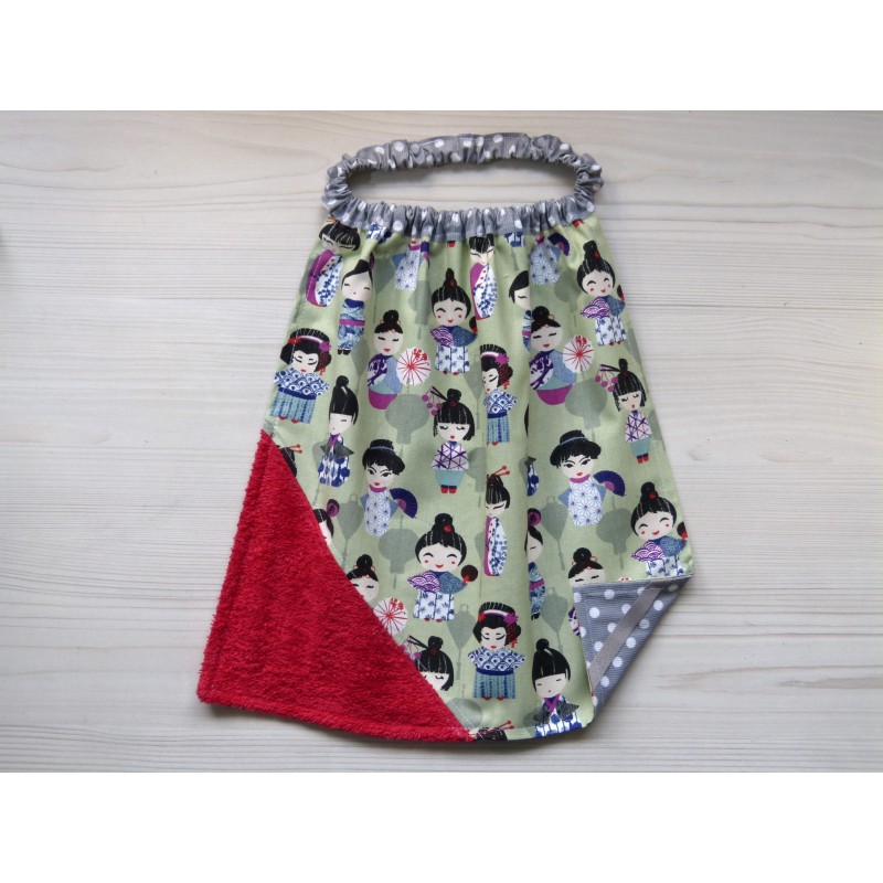 Serviette élastique éponge - Poupée japonaise. Imperméable en tissu enduit Serviette élastique éponge - Poupée japonaise. Imperméable en tissu enduit
