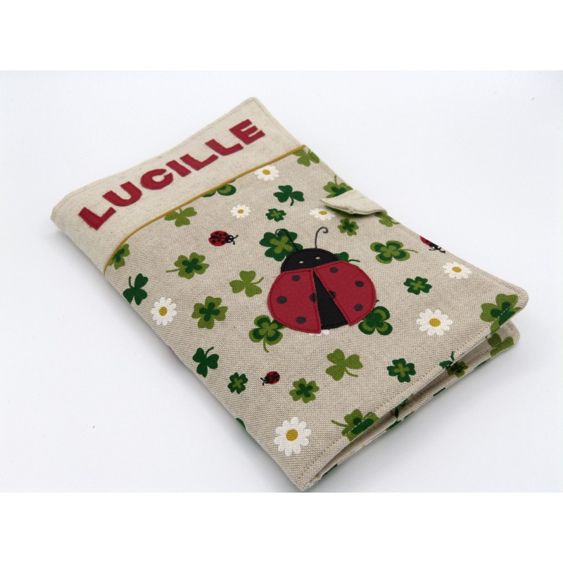 Protège carnet de santé : Coccinelles. Fait main et unique Protège carnet de santé : Coccinelles. Fait main et unique