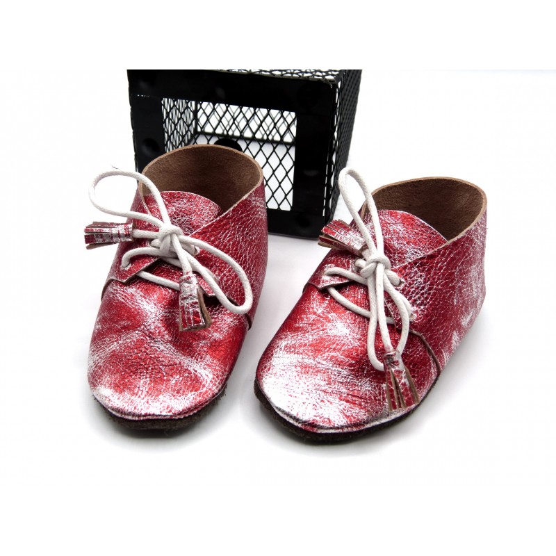 Chaussures bébé, taille 20/21. 6/12 mois anti dérapant. Rouge argenté. Chaussures bébé, taille 20/21. 6/12 mois anti dérapant. Rouge argenté.