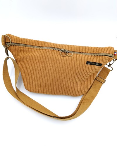 Sac banane - Velours moutarde.  Poche au dos