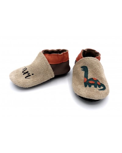 Chaussons en cuir souple - Dinosaure. Fait main et unique.