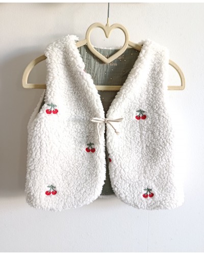 Gilet de berger ivoire cerise : chaud et doux