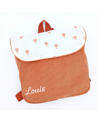 Sac à dos personnalisé - Montgolfière. Pour l'école, la crèche, les voyages.