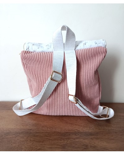 Sac à dos personnalisé - Petites fleurs. Sangles réglables.